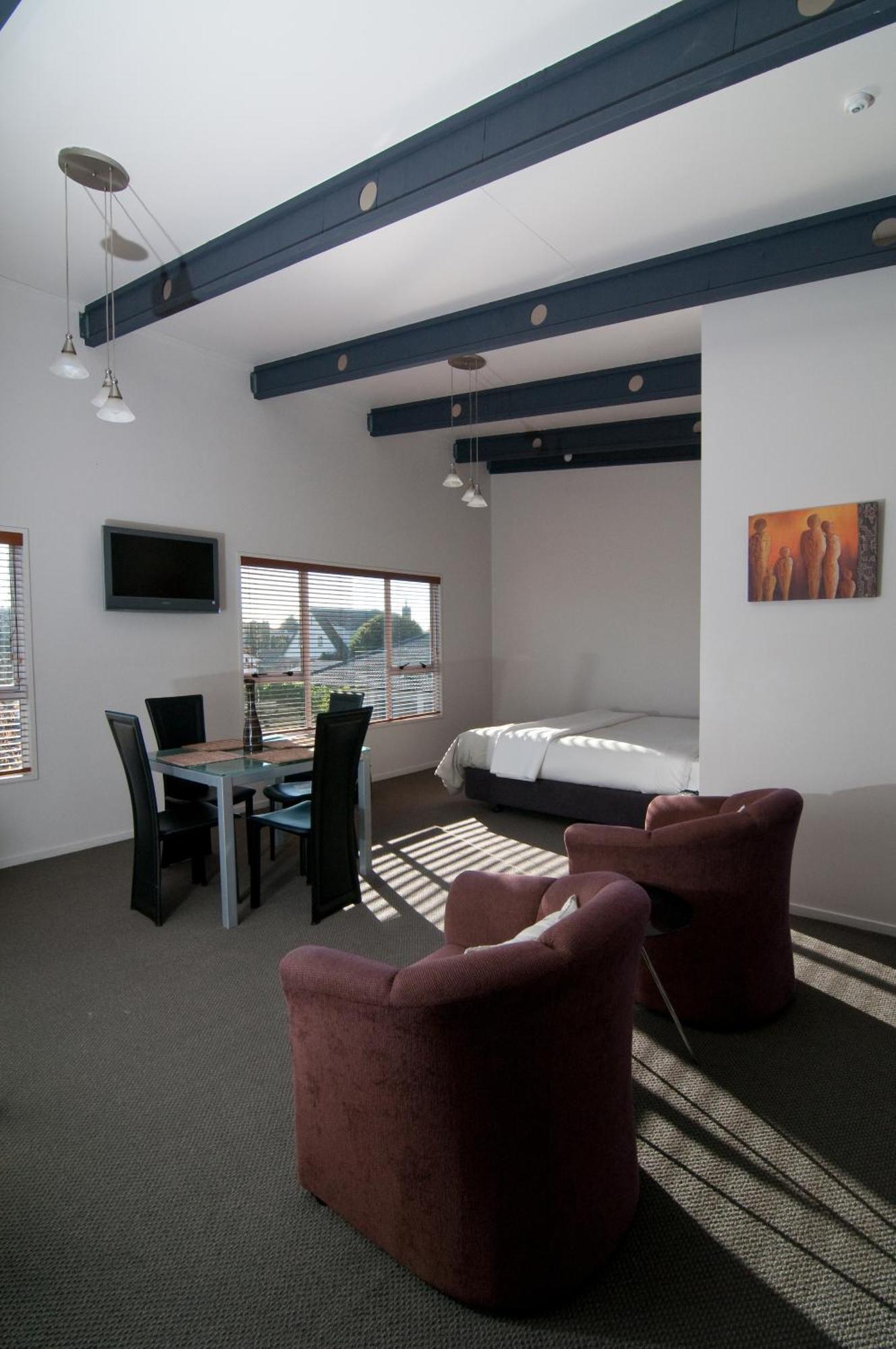 Broadway Motel & Miro Court Villas มาทามาท่า ภายนอก รูปภาพ